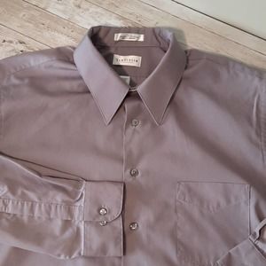Van Heusen Long Sleeve Dress Shirt